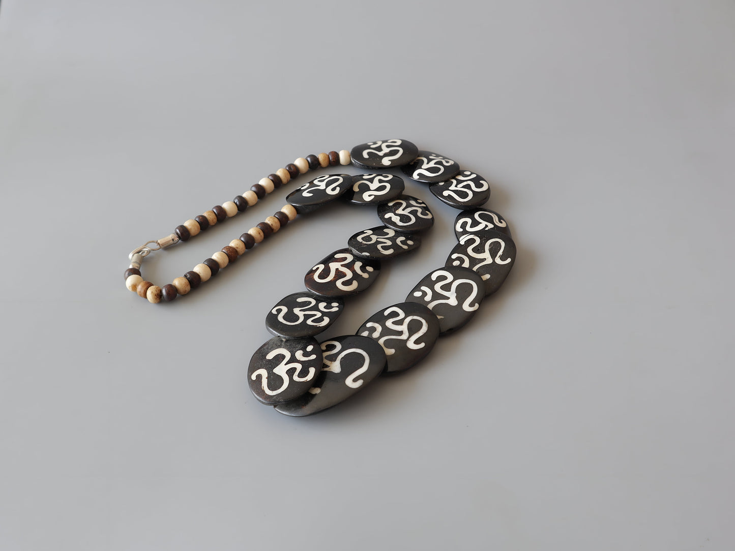 Tibetan Handcrafted Bone Skull Necklace And Bracelet Set